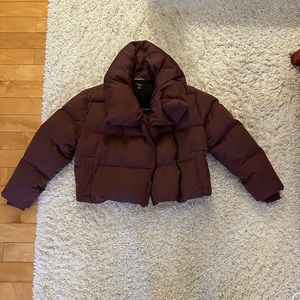 Lulus cropped puffer jacket, barely worn. Size M
